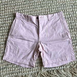 Men’s J.Crew 7 inch inseam, pink khaki shorts in size 29 waist